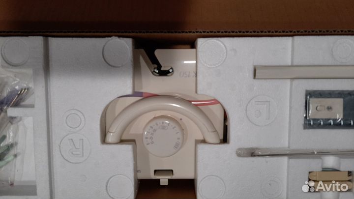 Новая вязальная машина Silver Reed LK150