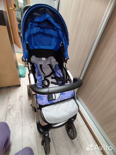 Коляска прогулочная складная