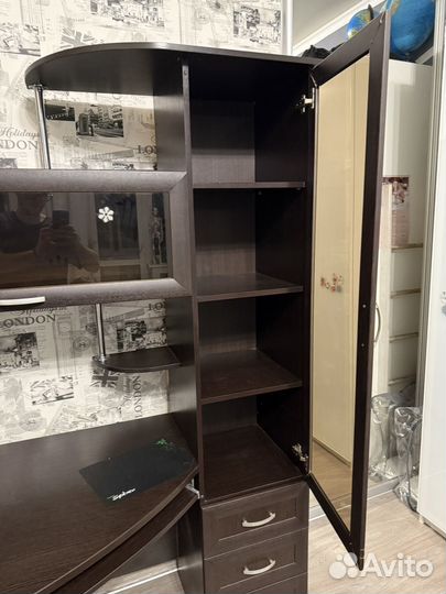 Рабочий стол для школьника