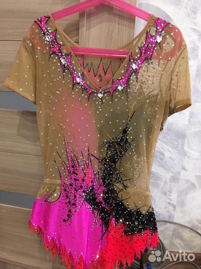 Купальник для художественной гимнастики