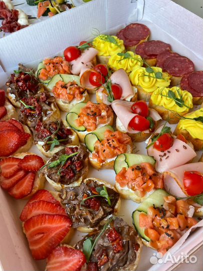 Фуршетные закуски, кейтеринг, гастробоксы