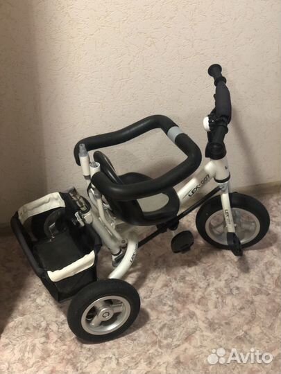 Детский трехколесный велосипед