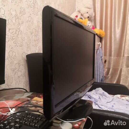 Монитор Samsung