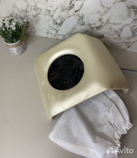 Пылесос для маникюра