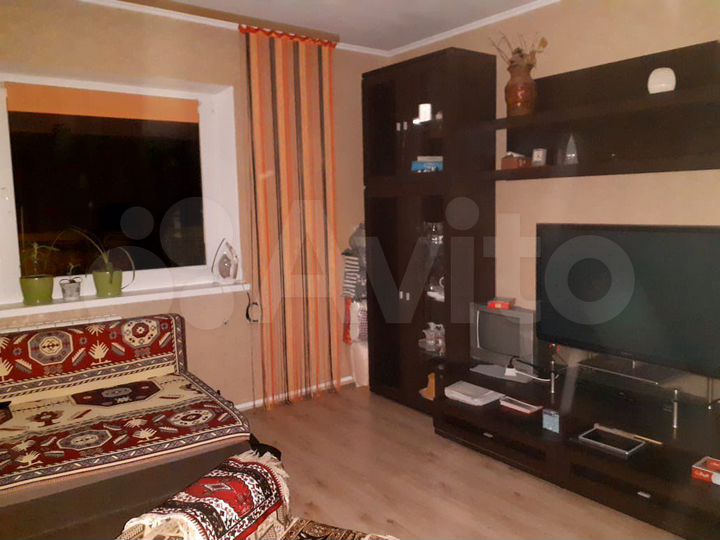 2-к. квартира, 50 м², 2/2 эт.