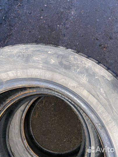 Nokian Tyres Hakkapeliitta 1 215/65 R16 102R