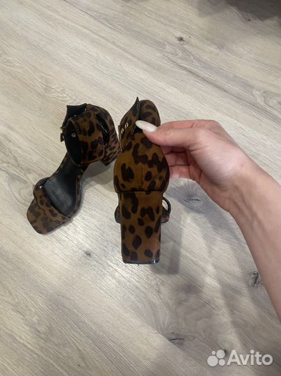 Босоножки женские 36 размер