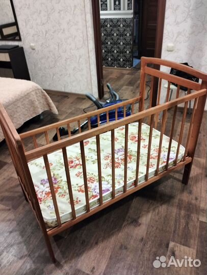 Детская кровать качалка бу