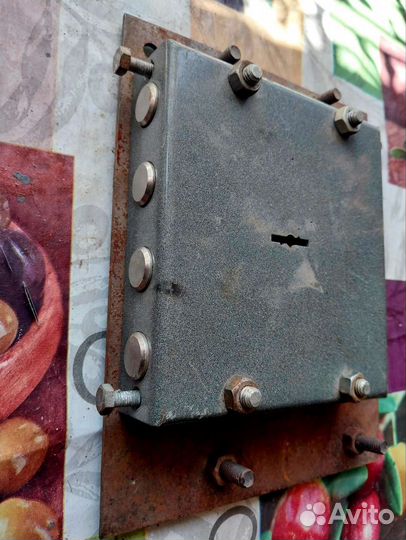 Замок гаражный внутренний