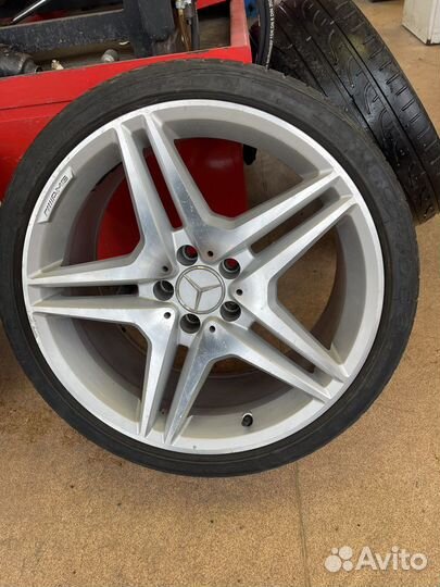 Колеса на mercedes r19 amg разноширокие
