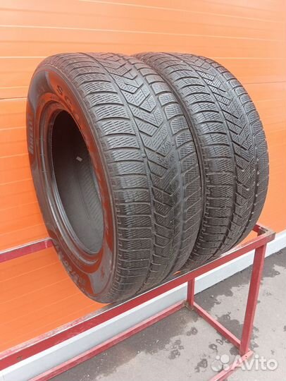 Pirelli Scorpion Winter 255/60 R18 104R