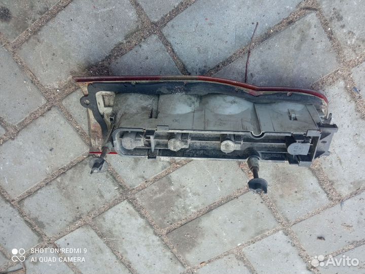 Задний правый фонарь от Форд транзит 2002 год