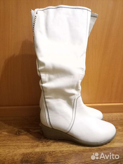 Зимние новые женские сапоги 38 натуральная кожа