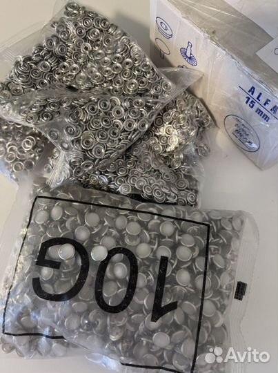 Кнопки (пуговицы) жемчужные 1440 штук