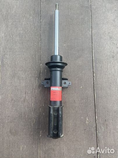 Амортизатор передний Renault Laguna