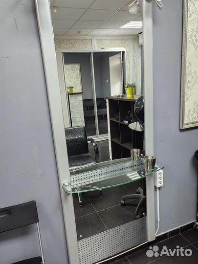 Парикмахерское зеркало бу