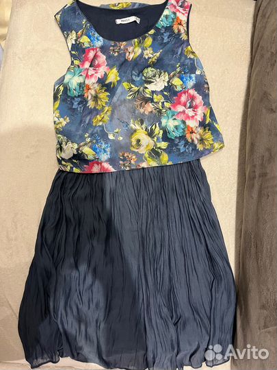 Платье 42 размера