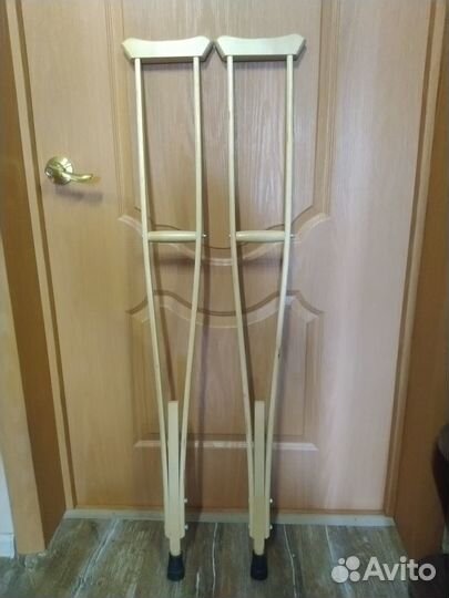 Костыли опорные деревянные подмышечные