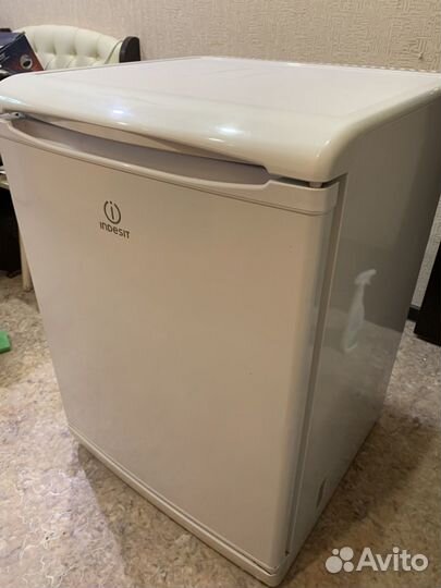 Холодильник indesit tt 85