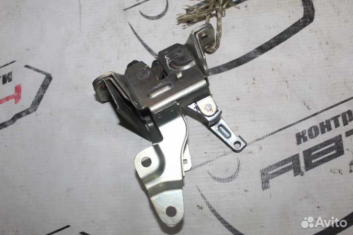 Замок двери toyota estima estima hybrid ACR30W ACR