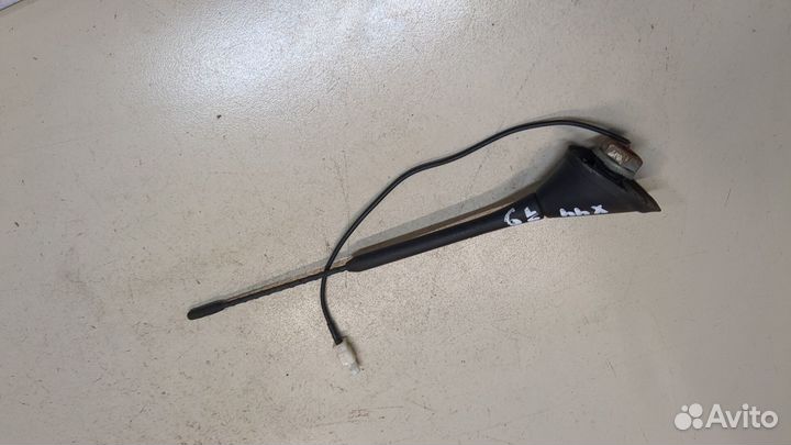 Антенна Volkswagen Tiguan, 2010