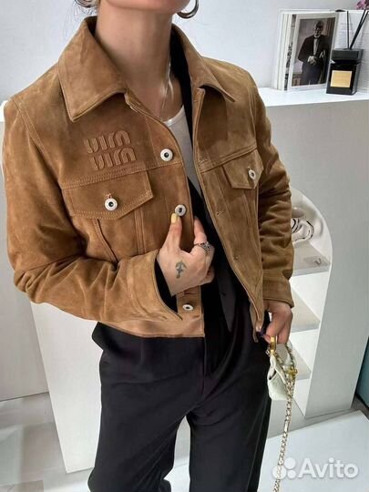 Замшевая куртка Miu Miu