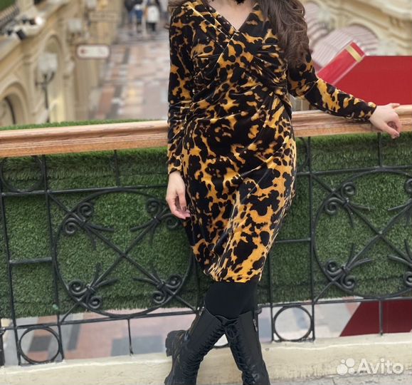 Бархатное платье