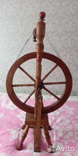 Прялка деревянная старинная