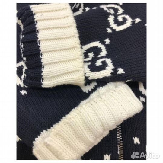 Gucci свитер на молнии