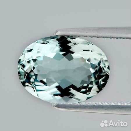 Аквамарин натуральный 1,92Ct 9х7мм VVS Sky Blue