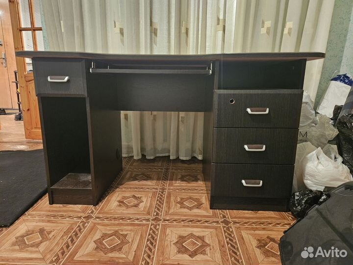 Компьютерный стол бу
