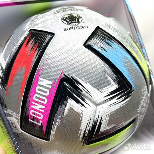 Мяч Adidas Uniforia Finale PRO FS5078