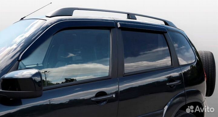 Ветровики на окна Нива Шевроле 4 штуки Новые