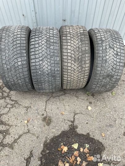 Michelin 4X4 A/T 255/50 R19 19W