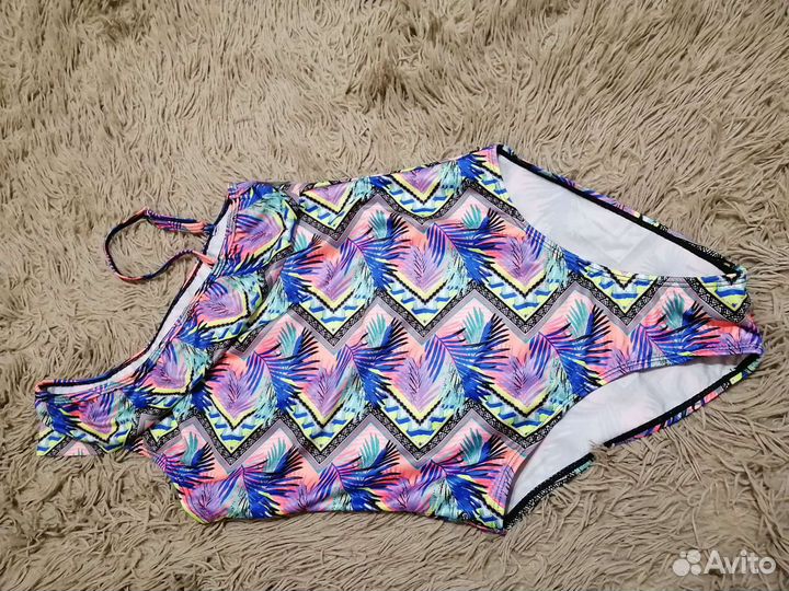 Купальник для девочки новый