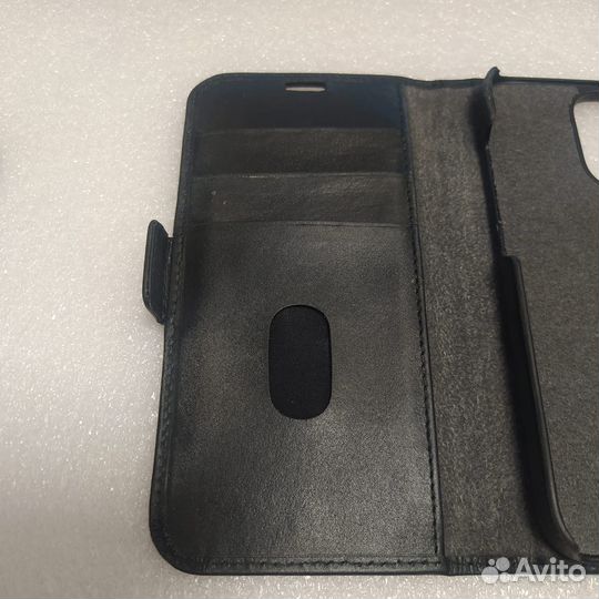 Чехол DBramante1928 New York для iPhone 13 Pro