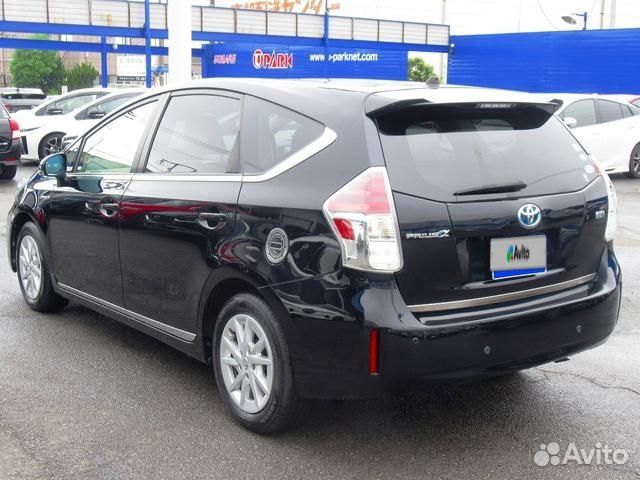 Toyota Prius Alpha 1.8 AT, 2015, 41 355 км