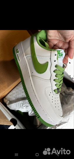 Кроссовки новые