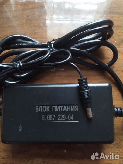 Блок питания 9v