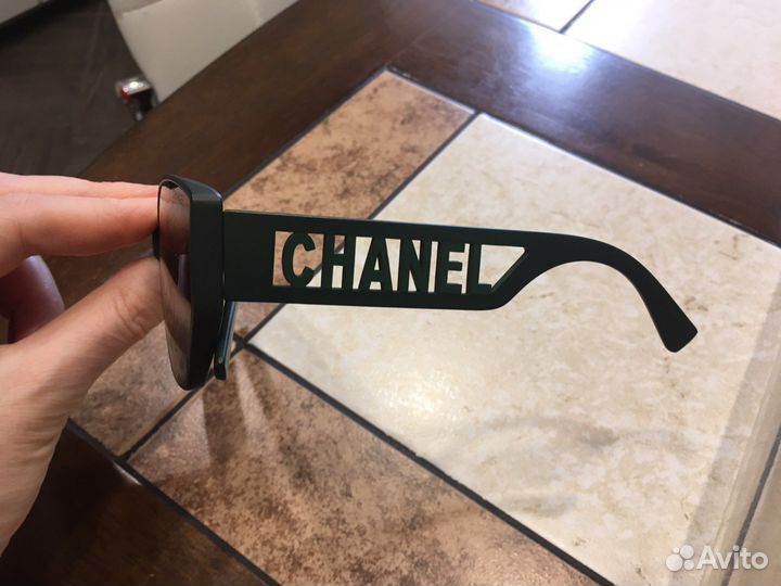 Солнцезащитные очки женские