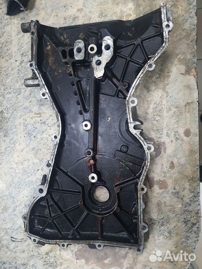 Передняя крышка двигателя Ford Maverick 2.3