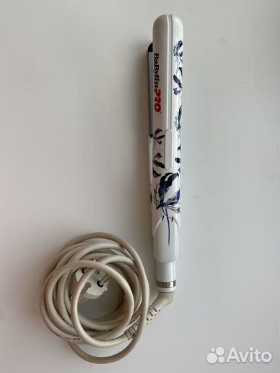 Профессиональный выпрямитель для волос