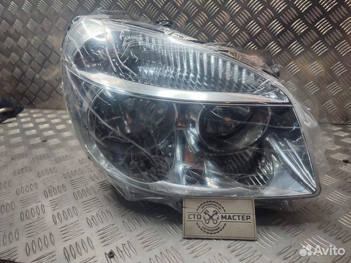Фара правая Fiat Doblo 1.3