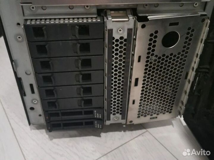Сервер Lenovo x3500 M5(Xeon e5 2650v4,64 gb ddr4)