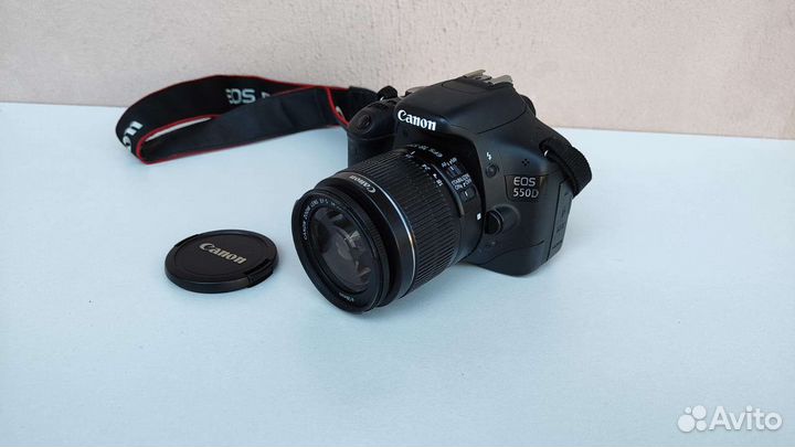 Зеркальный фотоаппарат canon 550d