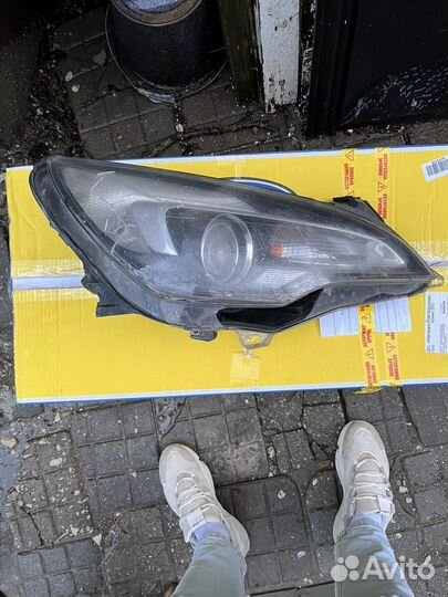 Фара opel astra j gtc правая /левая
