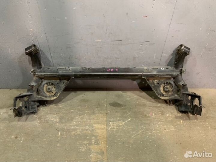 Балка задняя Nissan Leaf ZE0