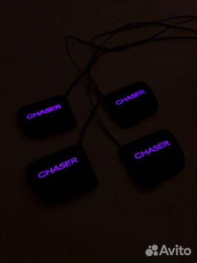 Подсветка дверных ручек салона Toyota Chaser 100