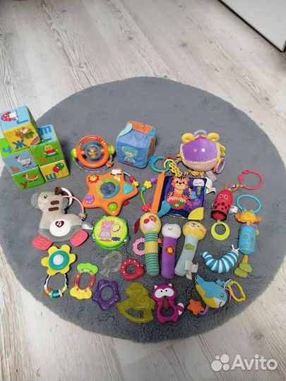 Игрушки, погремушки
