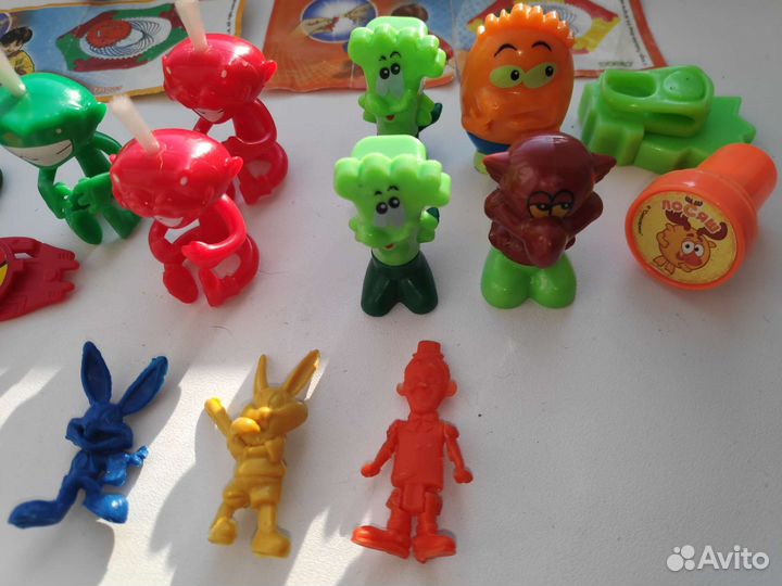 Игрушки Киндер Сюрприз